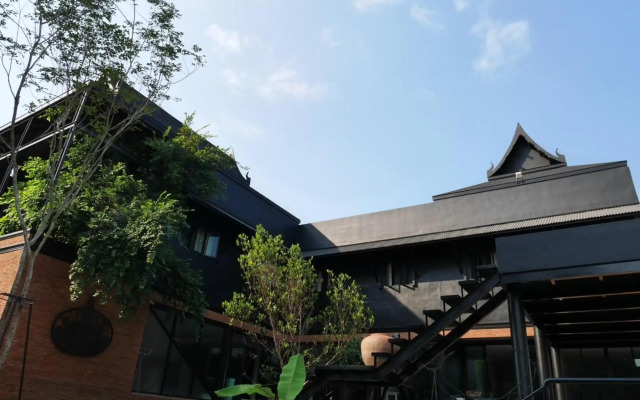 Silp-Pa Phra Nakhon Si Ayutthaya Hotel