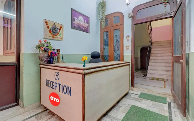 Oyo Flagship 806363 Ganga View (Harry Stay)