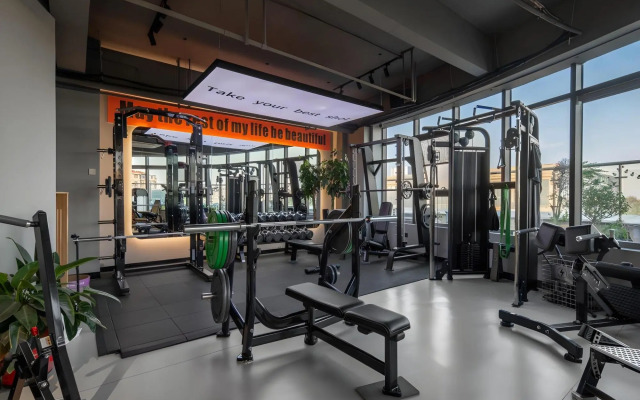 Chonpines Hotel (Yancheng Airport)