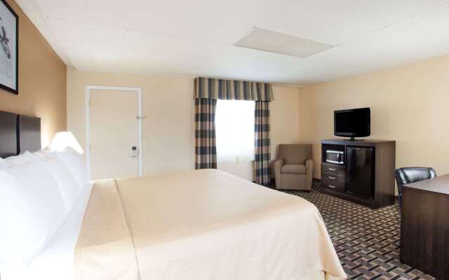 Travelodge by Wyndham South Burlington