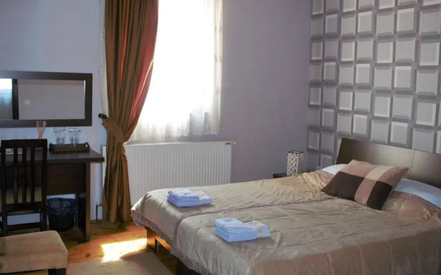 Hotel City
