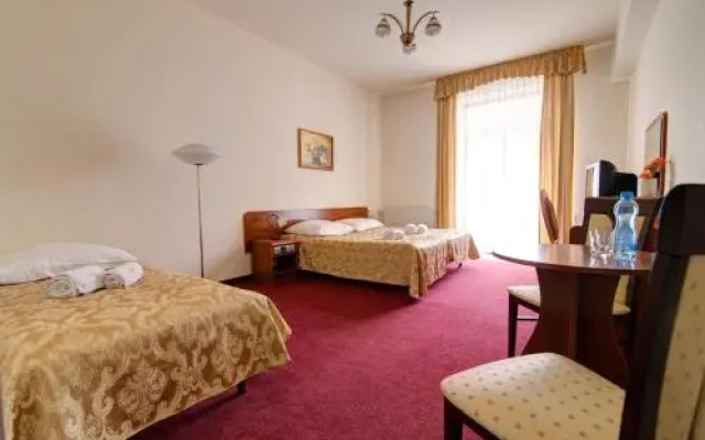 Hotel Renesans