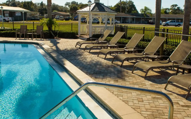Roadstar Hotel Zephyrhills