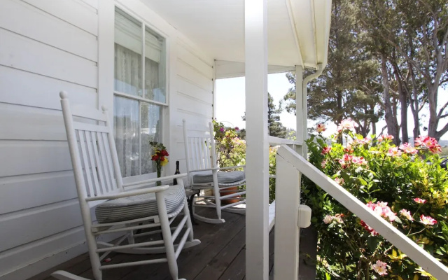 Seagull Inn
