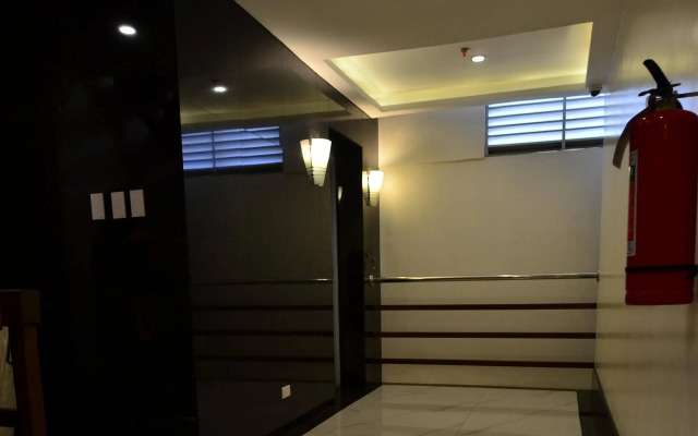Oriental Zen Suites