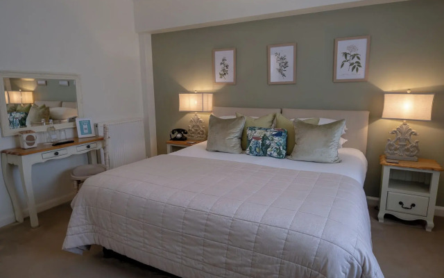 The Stable Courtyard Bedrooms at Leeds Castle