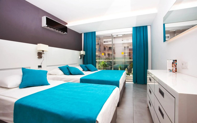 Green Garden Suites Hotel