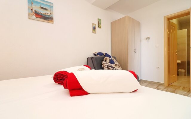 Seaside Apartments Hrkac