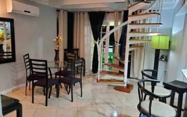 Mystic Ridge Paradise - Newly Renovated 2021