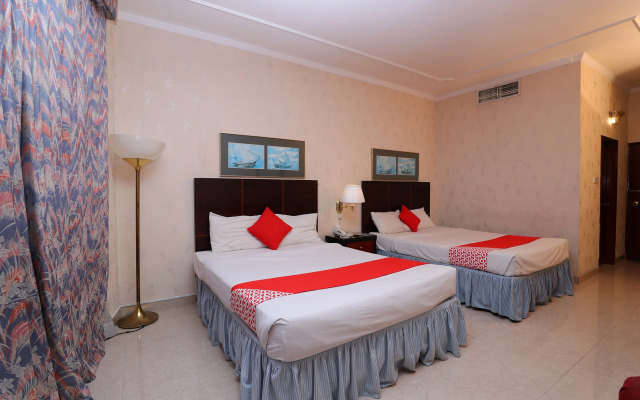 OYO 112 Semiramis Hotel