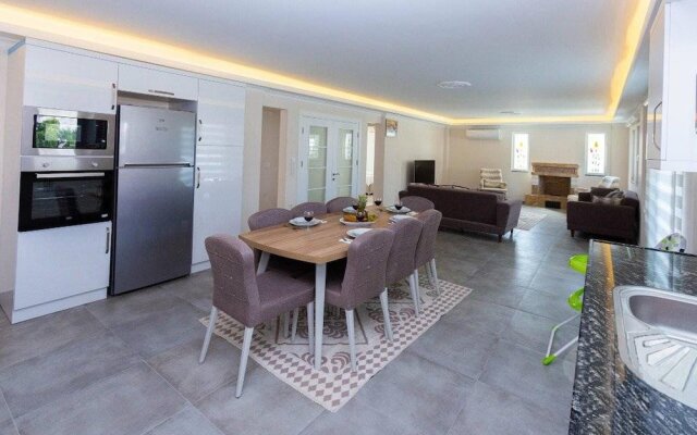 Captivating 6-bed Villa Hanimeli Dalyan