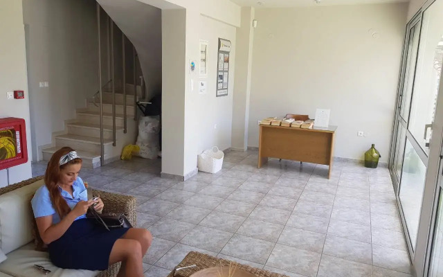 Notos Luxury Studios