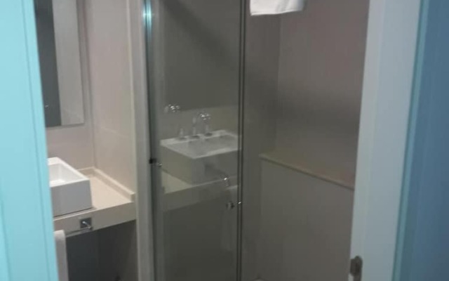 Olmos Suites