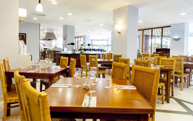 Apartamentos La Solana