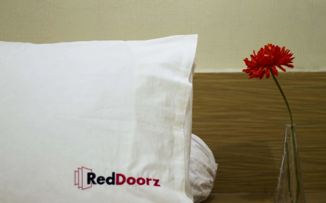 RedDoorz Premium @ Karang Tenget Tuban