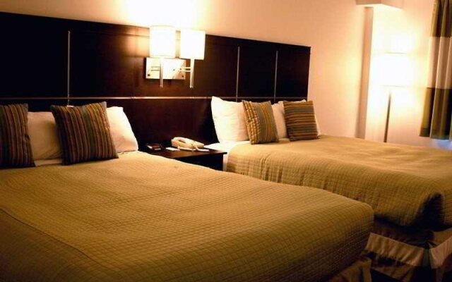 Emerald Crown Hotel