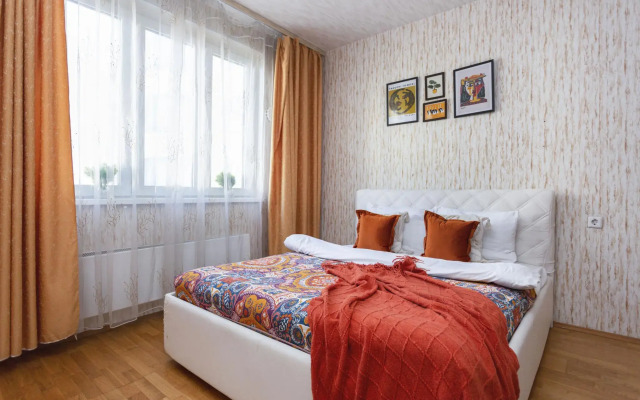 Moment House on Sovetsky Avenue 98