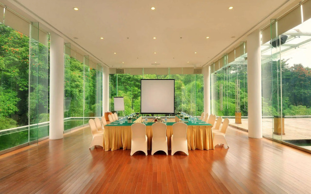 Padma Hotel Bandung