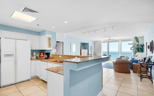 Santa Rosa Towers Unit 803