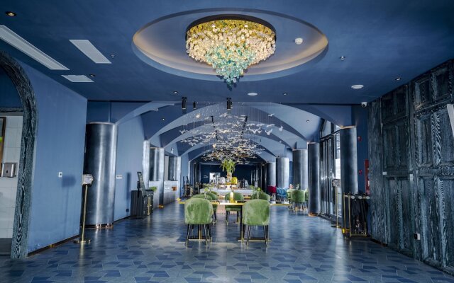 Ocean Hotel