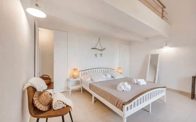 Calacala rooms, restaurant & farm experience