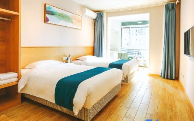 Yueyue Homestay (Chongqing West Railway Station Branch)