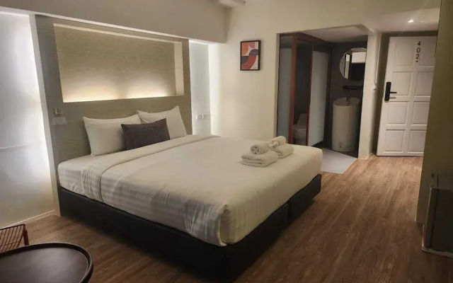 Gecko EYE Hotel