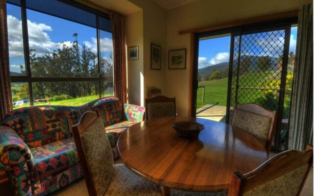 Plovers Ridge Country Retreat