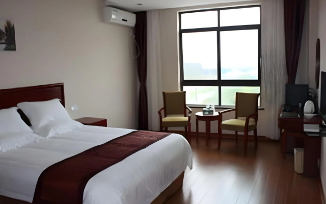 GreenTree Inn Dongtai Jianggang Yingbin Road Gangcheng Avenue Business Hotel