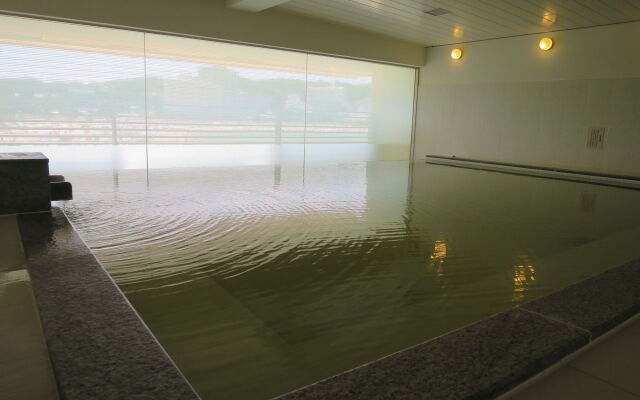 Shiraraso Grand Hotel