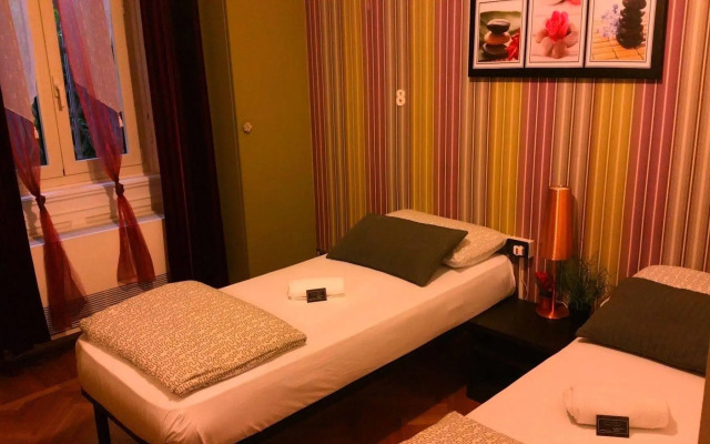 Hostel Lumiere