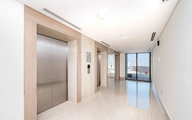 Farhad Exclusive Studio Suite