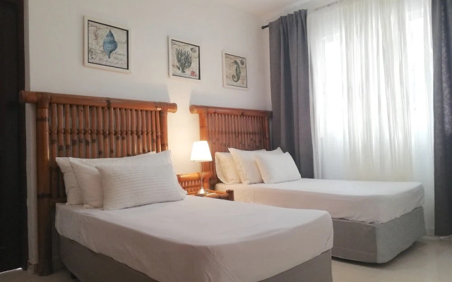 Los Corales Tropical Beach Resort & SPA
