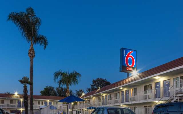 Motel 6 Sepulveda, CA - Los Angeles - Van Nuys - North Hills