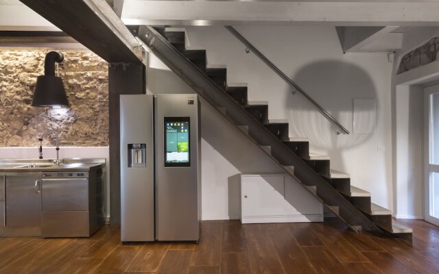 Cagliari Marina Guesthouse & Lounge