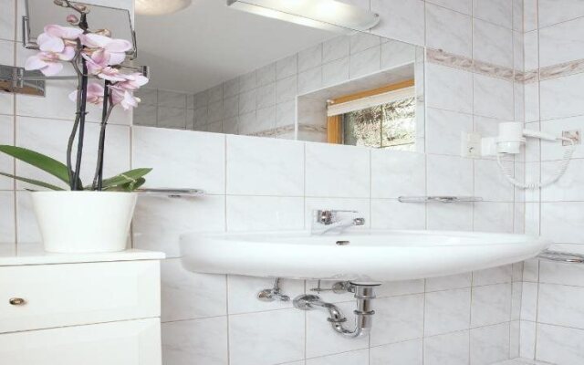 Apartments-Pension Chiara
