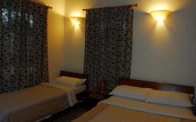 Vardan Resort n' Apartment