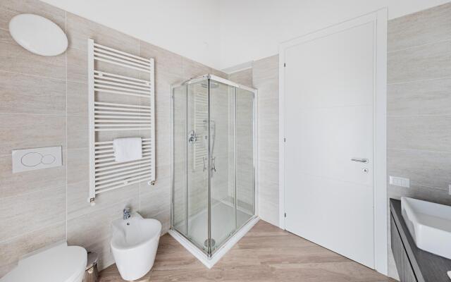Residenza Miralago With Pool - Penthouse With Lake View