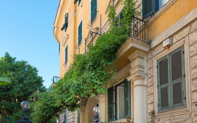 Andenis Luxury House