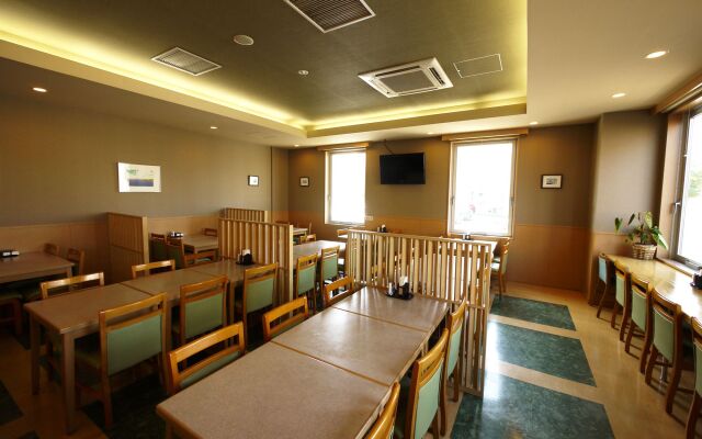 Hotel Route-Inn Sapporo Shiroishi