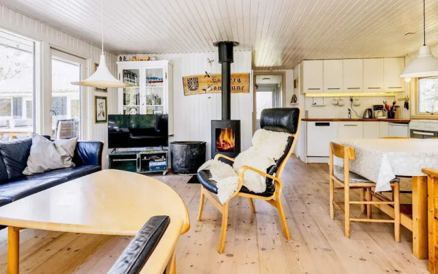 8 Person Holiday Home in Pandrup