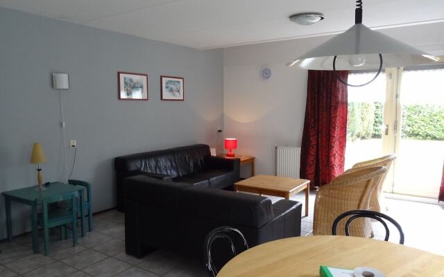 Semi-detached Home With Terrace at 200 m. From the Beach