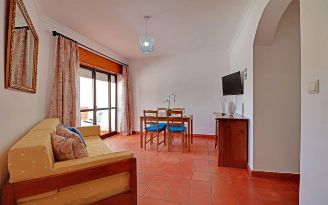 Albufeira Beach 1 by Homing