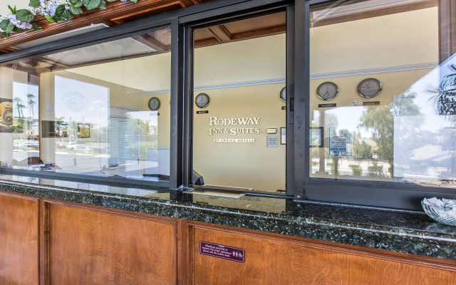 Rodeway Inn & Suites Canyon Lake-Menifee West