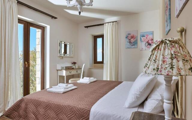 Orelia Cretan Villas - Private Pool
