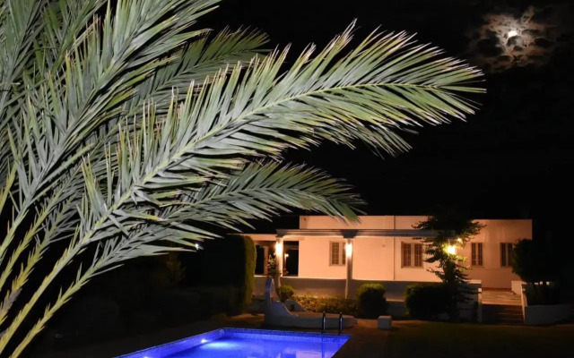 Villa Paradisos
