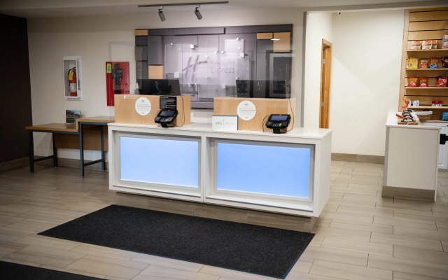 Holiday Inn Express Winfield by IHG