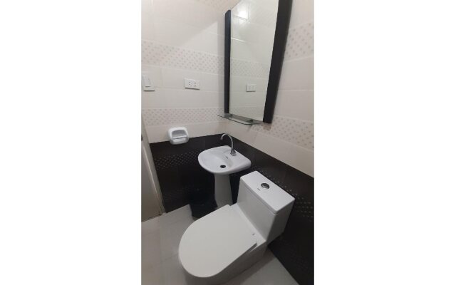 Adelaida Pensionne Hotel