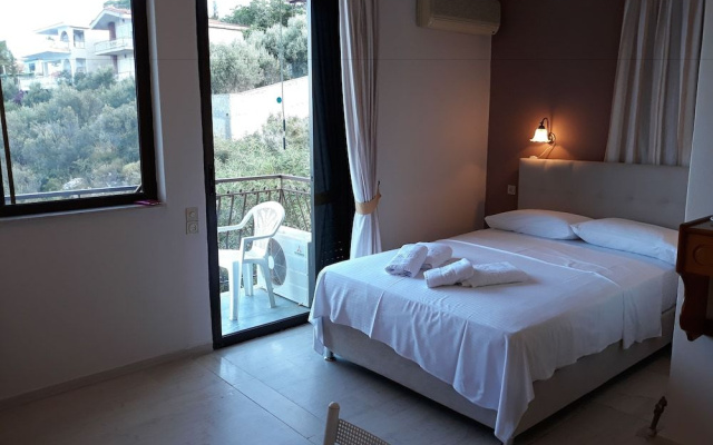 Kalypso Guesthouses