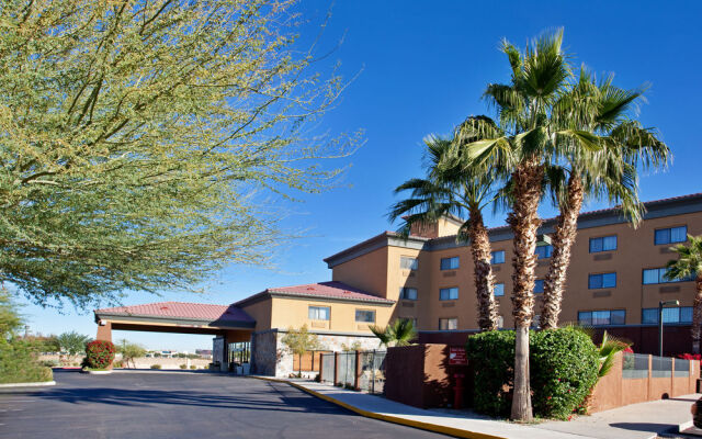 Holiday Inn Express & Suites Phoenix/Chandler (Ahwatukee)